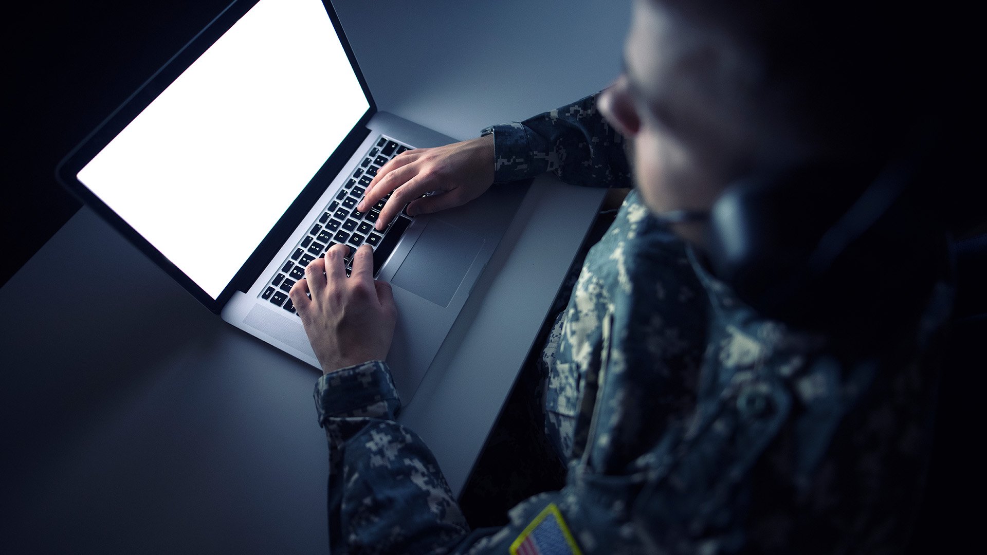 Next Generation Electronic Warfare Generator (NEWEG) Advanced Test Equipment (ATE) TOPIC AREA 1 NEWEG Operating System